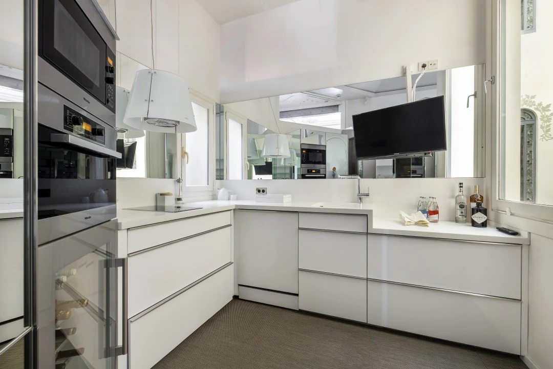 1679314216-Luxury property Barcelona passeig de gracia apartment Grec Kitchen.webp